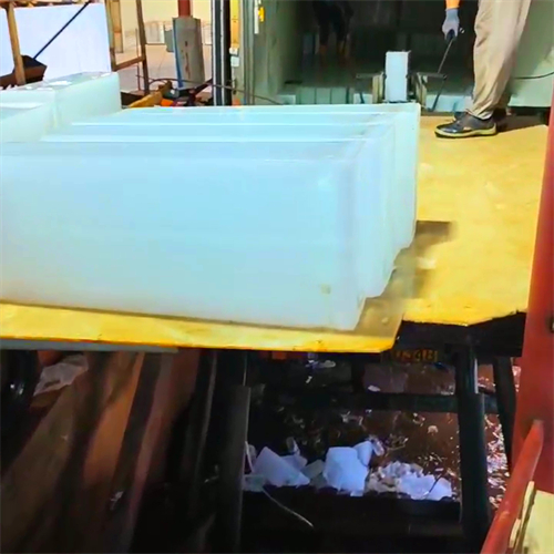 工業大冰塊,防暑降溫冰塊,讓你的工廠車間不再炎熱